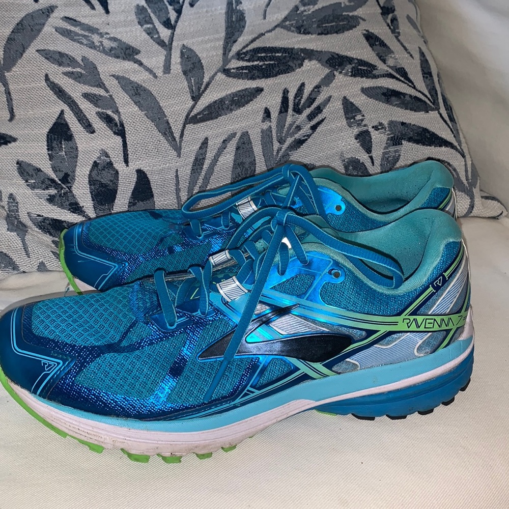BROOKS RAVENNA 7 BLUE/GREEN/TEAL U.S. 9.5 EUR 41